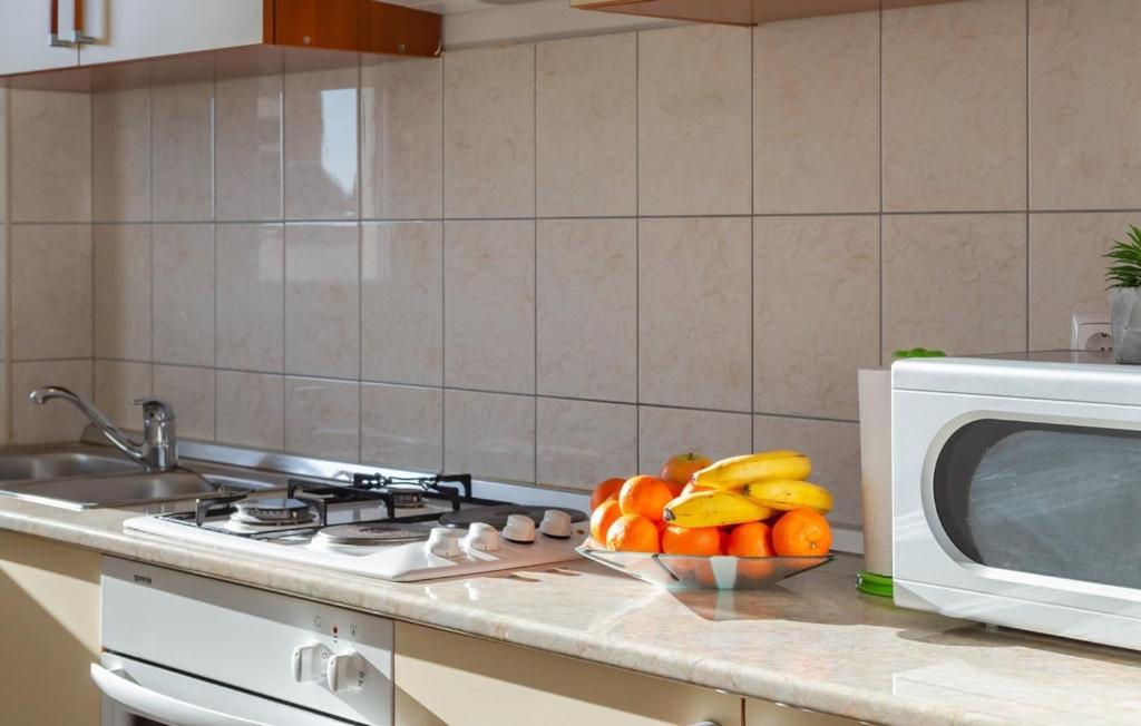 Apartments With A Parking Space Makarska - 18170 Εξωτερικό φωτογραφία